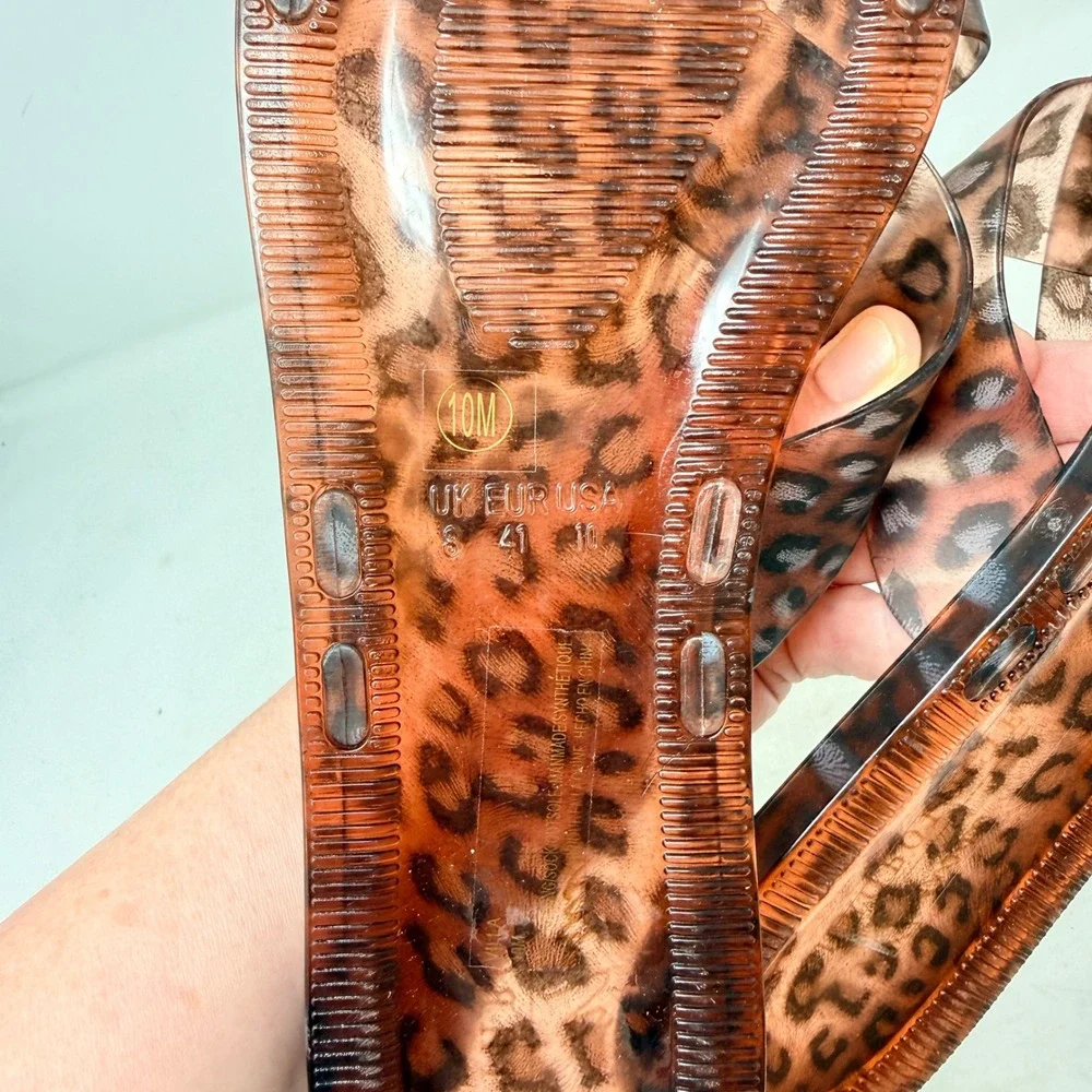 Matisse Anthropologie Jelly Slide‎ Sandals Leopard Print Brown Size 8 Crisscross